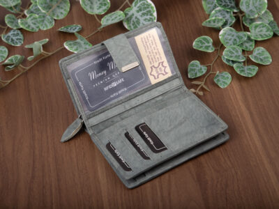 18f18b00630f8a4f2f396a24fdb8cf39