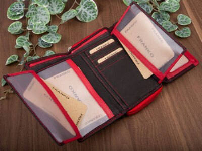 b7574ee5a64ad47c7f5d4ea5416dc293