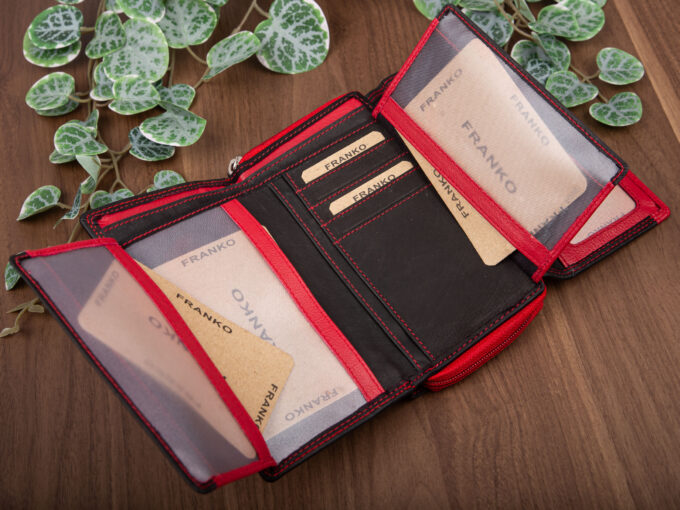 b7574ee5a64ad47c7f5d4ea5416dc293