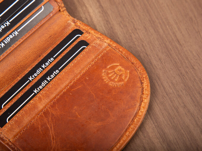 5f0752854a77372a58cf6c068a91477b