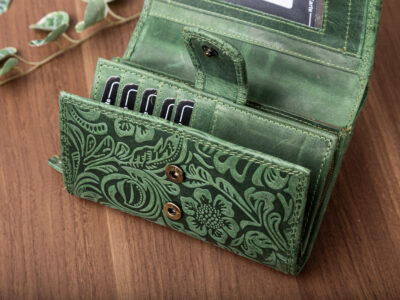 c84f90ed6f0cd370d5e54afdba563359