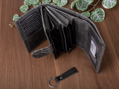 79b26f40e54f882fbdeba98569b8931a