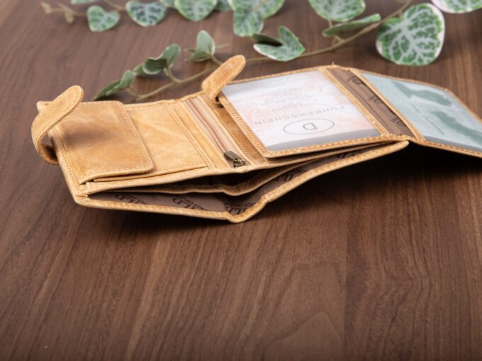 b69418c99949842bbe8b1906212eb37c