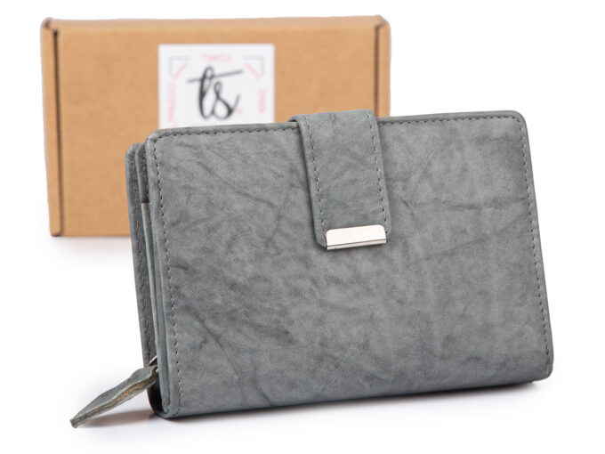 7d5f5ea7019bca4578a02af2520a5f11.jpg 90244a2f1a0e05f7d53d22a5685903bd