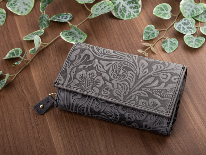 54d98aa29451220f777a923fe21bb27f