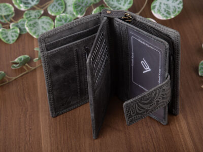 79db87a26cae6d55d7c934550849ca3f