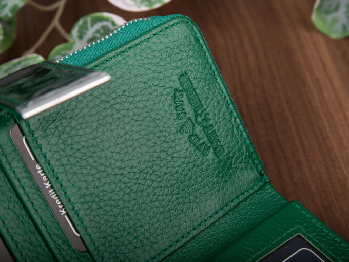 24904ad2abecae1a07b651270bd3b2a7