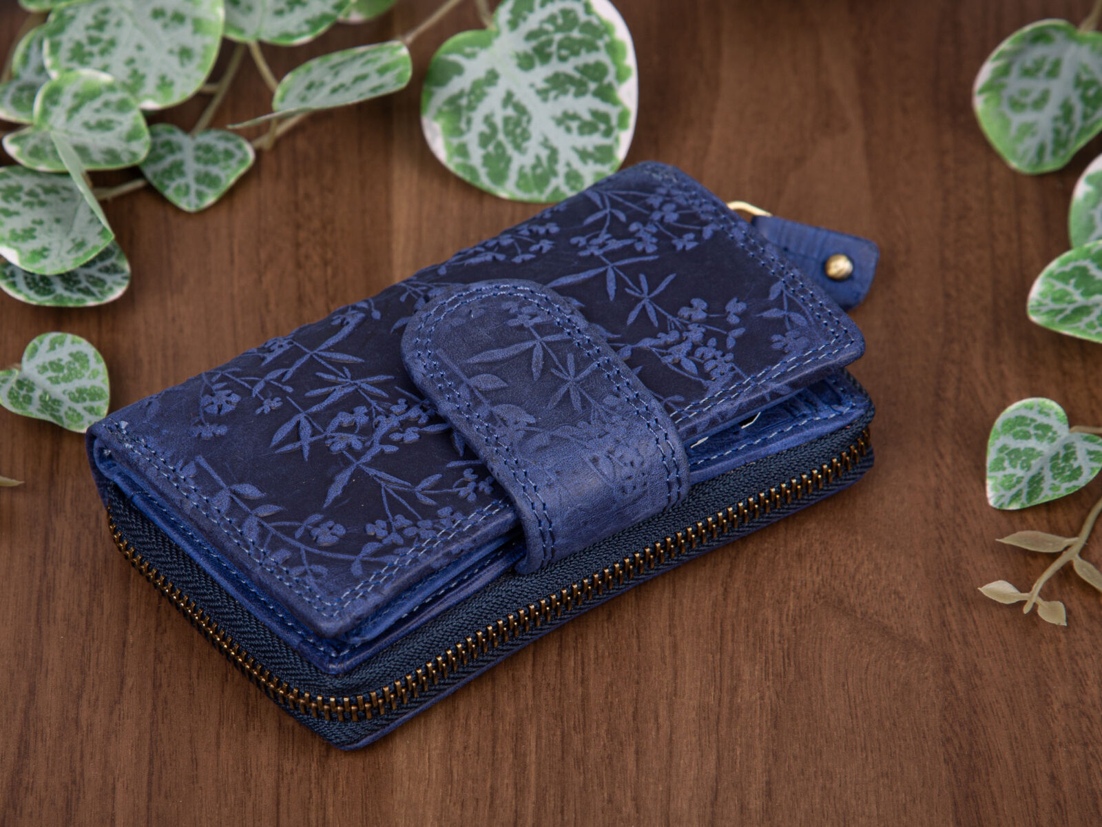 aa31122ef9706c0f6cb1d7b3c7abcf50