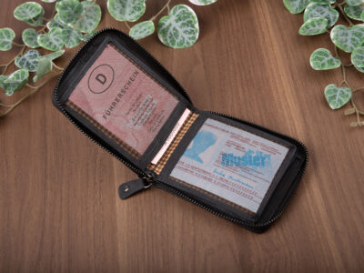 335b4b4451219e099f12e62e7dea4459