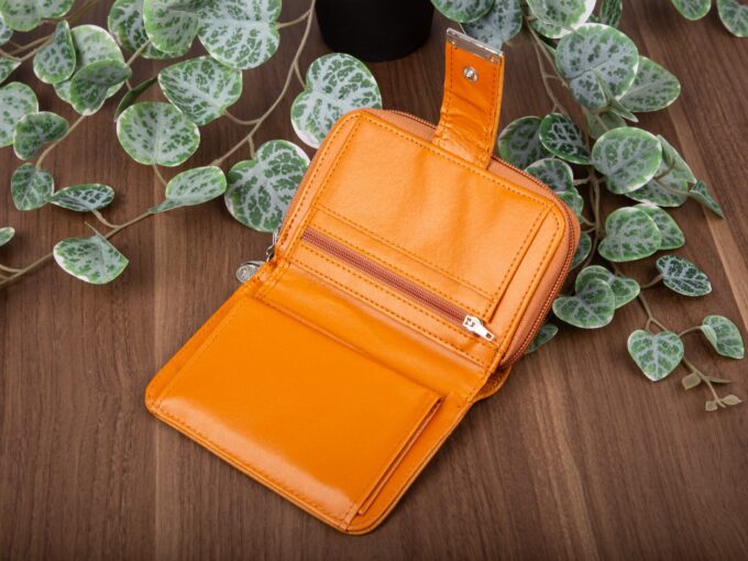 77ad9228b27fcad2225172b0a0c8afcb