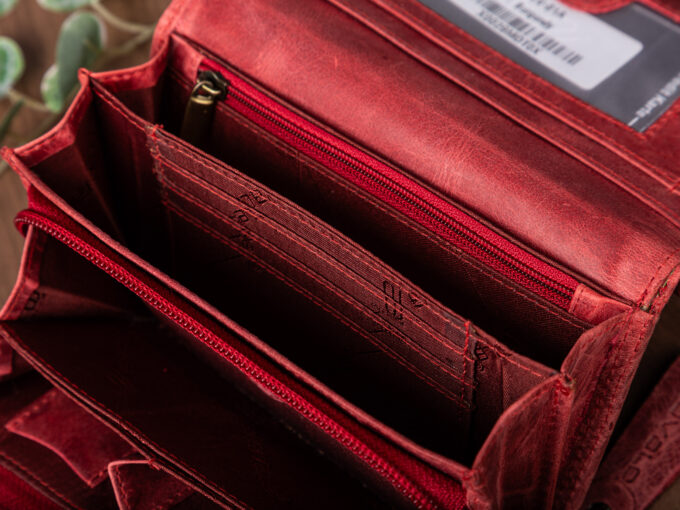 e022d338f691b1df68be4f31fde7c37c