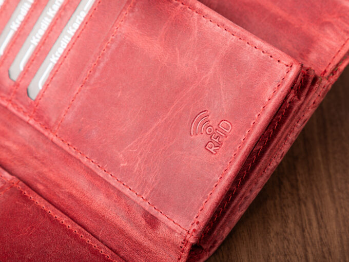 1dc4f6c8b1f84e2c49888cfab58bef48