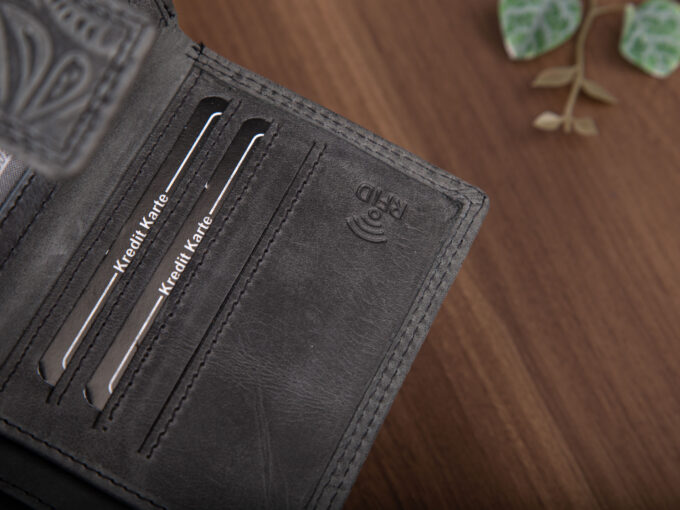 fbb95f29378ba401c051e48fc23f6b31