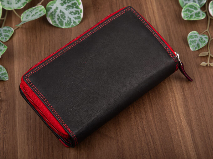 82313be483b8595bae4ad21fafd52dde