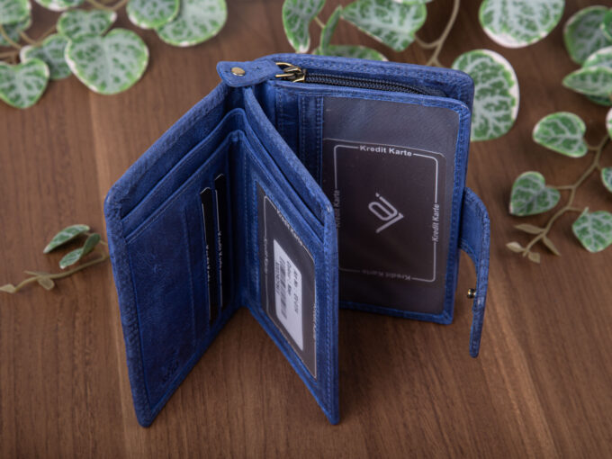 17ef9dcbed03b683299bbb8f4597d02a