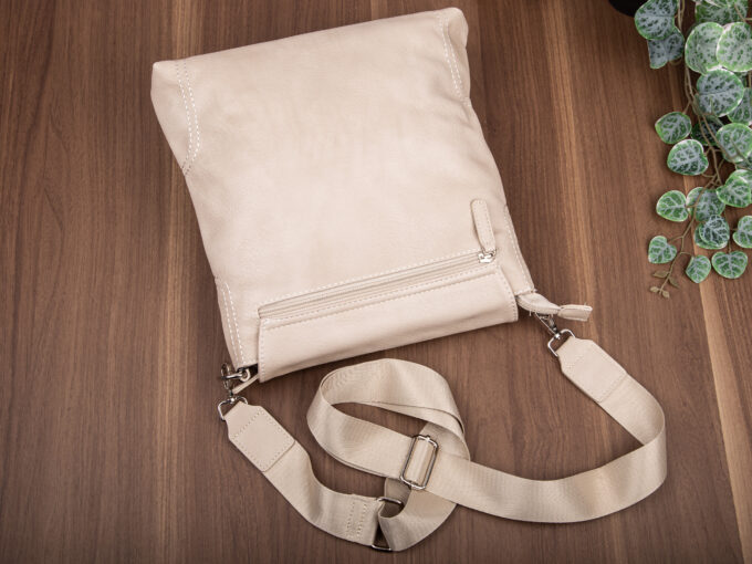 03c65c7adef758646c024598e978e0e1