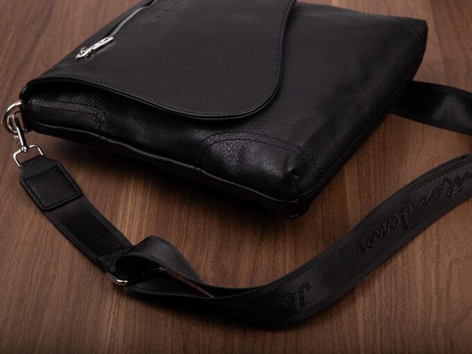 b08aa9002179cba0357ed3be74c87d94