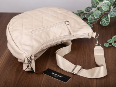 b19f97f2370b1c3d545e86707e5de712