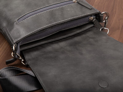 6096a2217f9eec39c0d7cac1773bde54