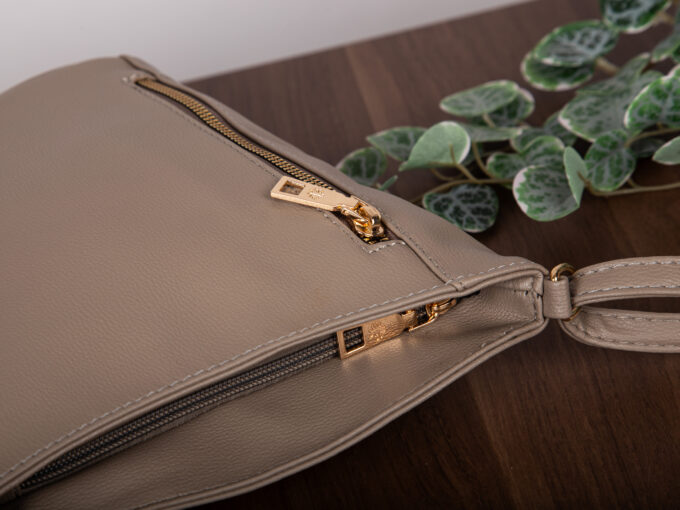 0f3627ec4c2c580cc0cfade19a9a292c