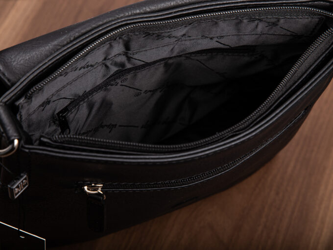 4bc43bd7961ca0e9e3e197712bdb9c33