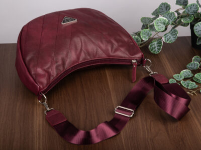 74b5bd3201cfb8e49e0423b9d689d932