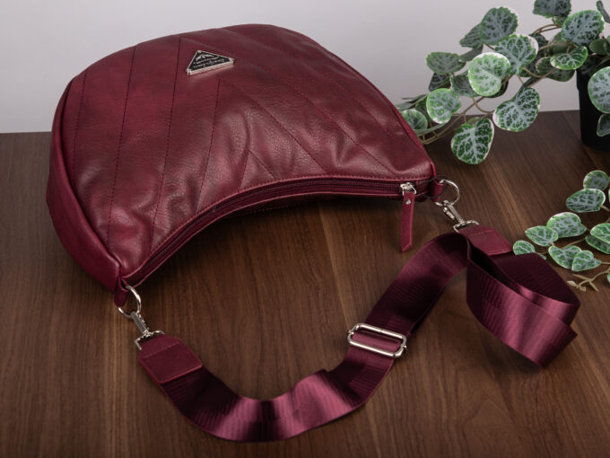 74b5bd3201cfb8e49e0423b9d689d932