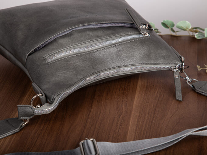 779df4baebe3315f1bb9e098edebcebb