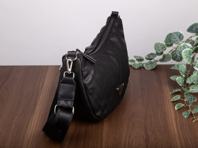 4372d6cb4009121ebcb9b0a33e83aa3b