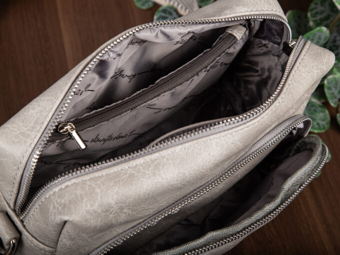 4366d7d9ea8dbfa73aef4051f63e3f2c